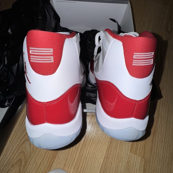 Jordan 11 Retro High Cherry (2022) Men's Size 11